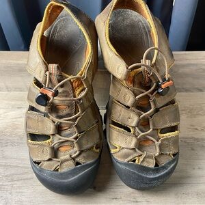 Keen Newport Brown Leather Sandal Waterproof Outdoor Hiking Men's 10.5